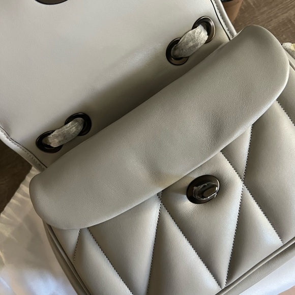Coach Purse - Picture 6 of 7